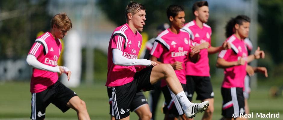 CEY5CBPWYAAt4Oo.jpg:large