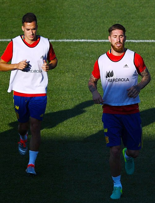 CkIlLpdWEAEKgW5.jpg:large