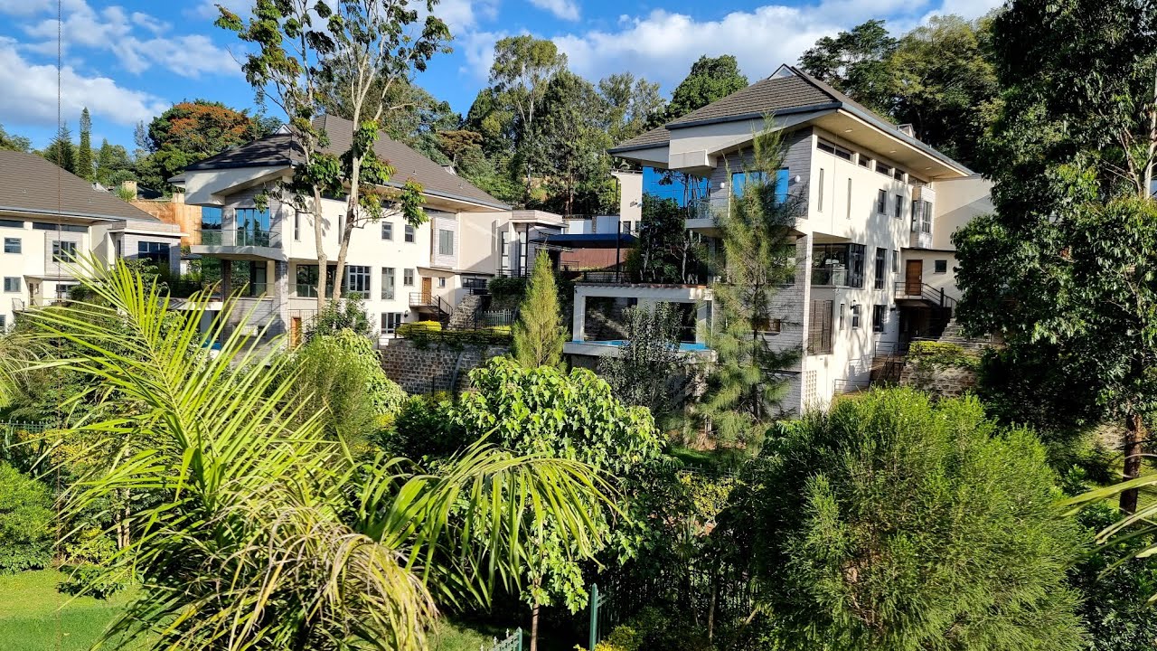 INSIDE a $ 1,600,000 LUXURY FULLY AUTOMATED LORESHO HOME / PRIVATE POOL /  PLINTH AREA 9,000SQ.FT - YouTube