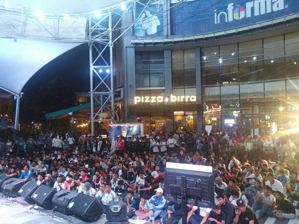 Cjj1cKCVAAApgcC.jpg:large