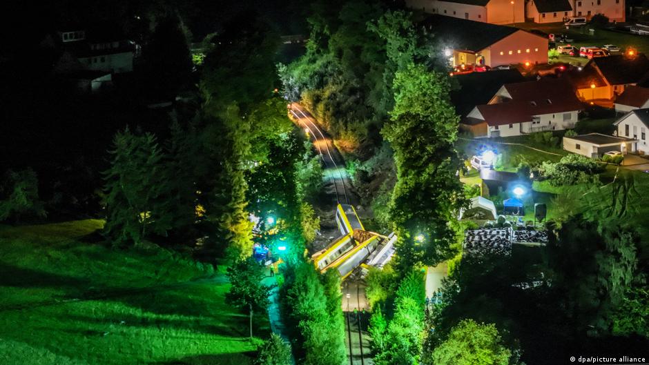 amp-dw-com.cdn.ampproject.org