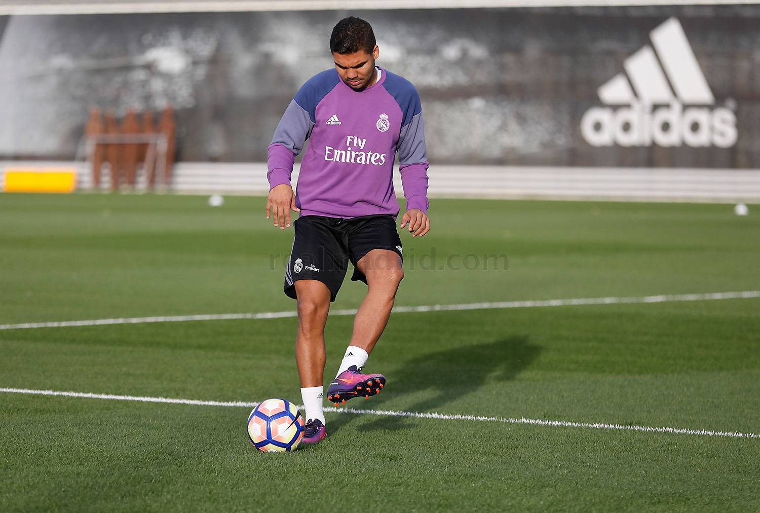 Cw1_lEGWQAAamVQ.jpg:large