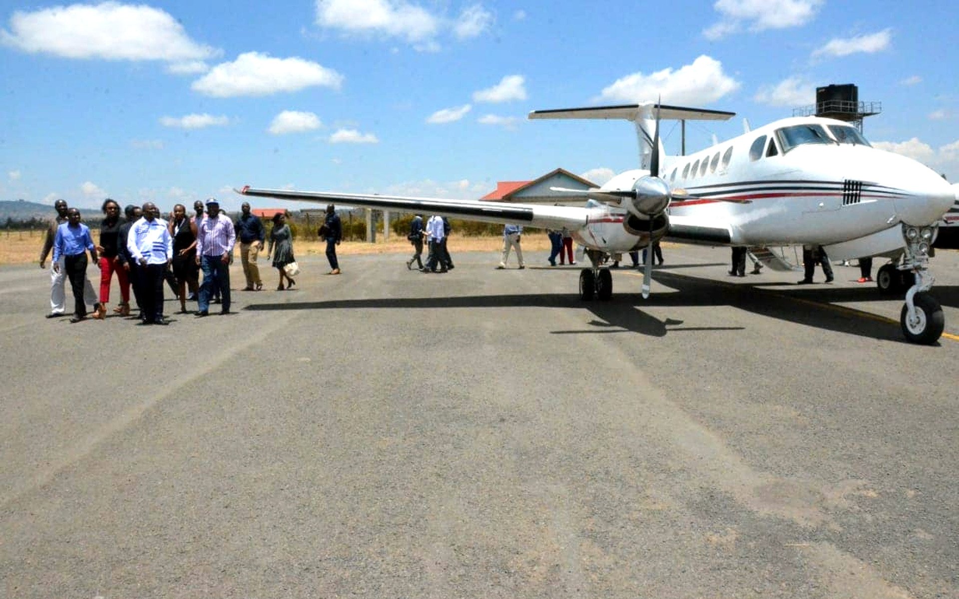 Nyaribo-airstrip.jpg