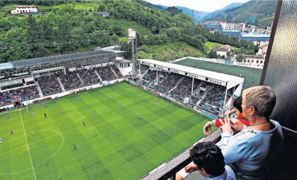 B2OzprvCEAAN1SB.jpg:large