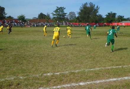 93969_med_kaitaba_stadium.jpg