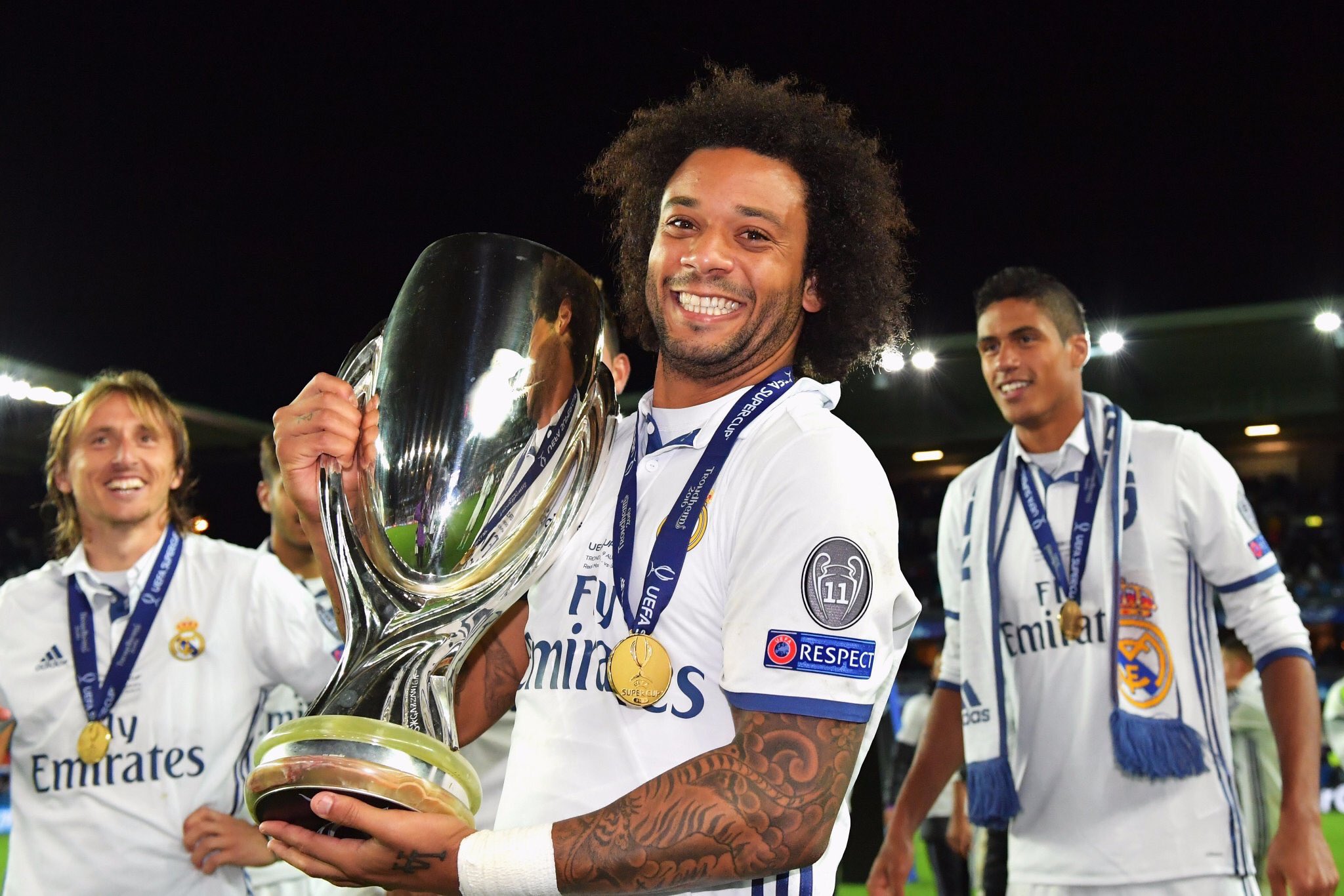 Cpcxde0WYAA3sL-.jpg:large