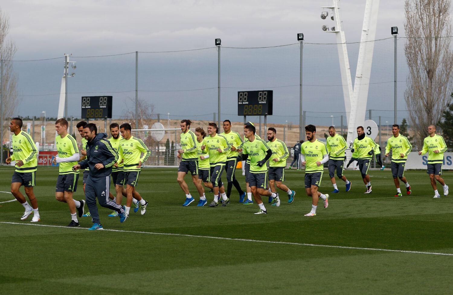 CfHVVlMXEAAS7vT.jpg:large