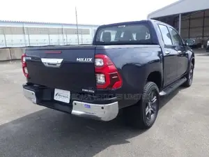 Toyota Hilux 2023 Black