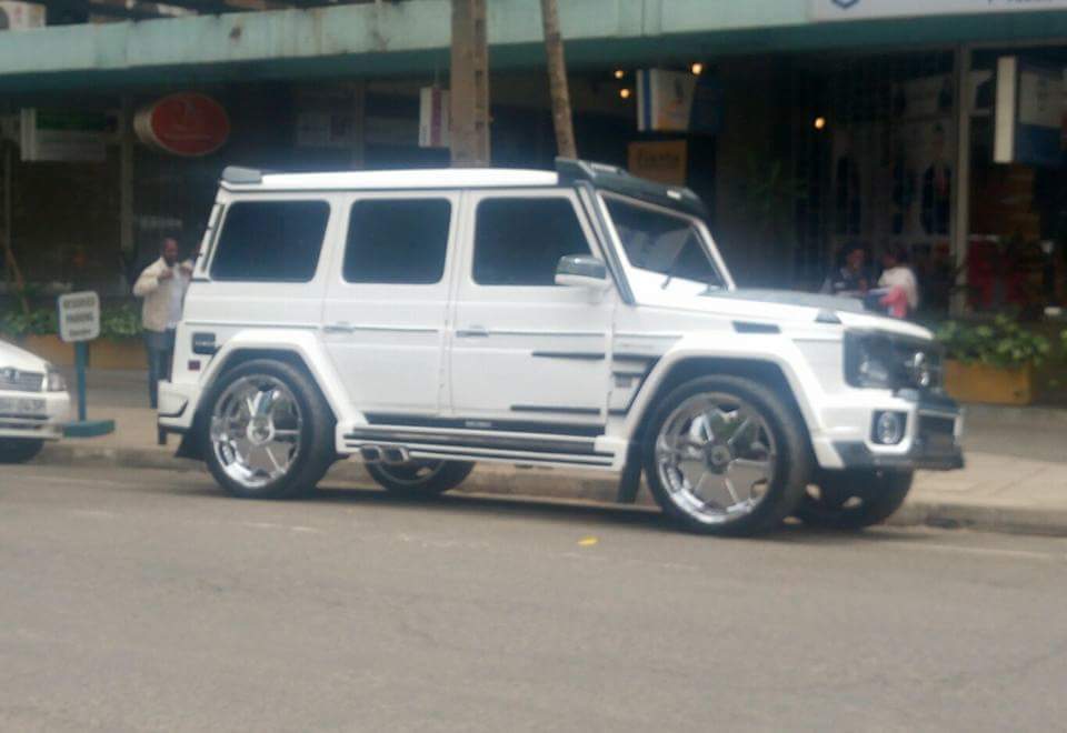 Kenya Car Bazaar™🇰🇪 on Twitter: Hahahaha, why do I see so many things  wrong with this #Mercedes ///AMG #Brabus? #254Cars https://t.co/k9p8QwO7T6  / Twitter
