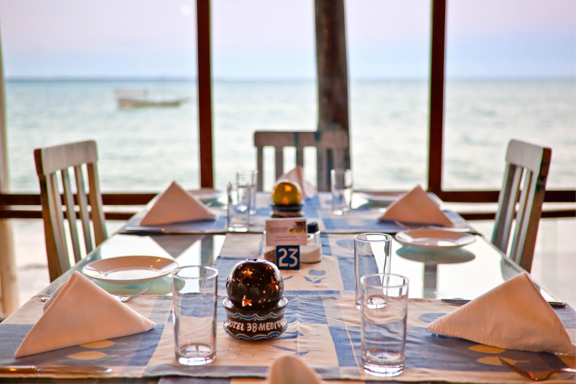 mediterraneo-hotel-restaurant.jpg