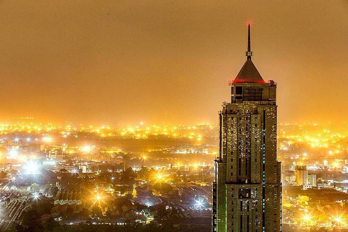 CphRAeaWgAAdV14.jpg:small