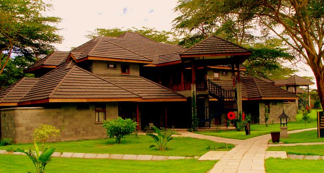 lakenaivashasimbalodge.jpg