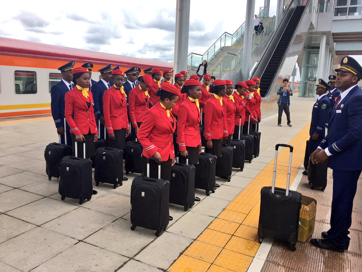 DOvCmXYVAAE-YGM.jpg:large