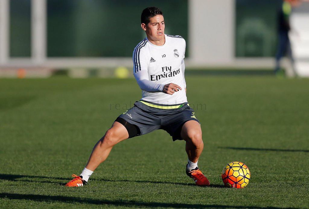 CUMMaHfWEAAyeYM.jpg:large