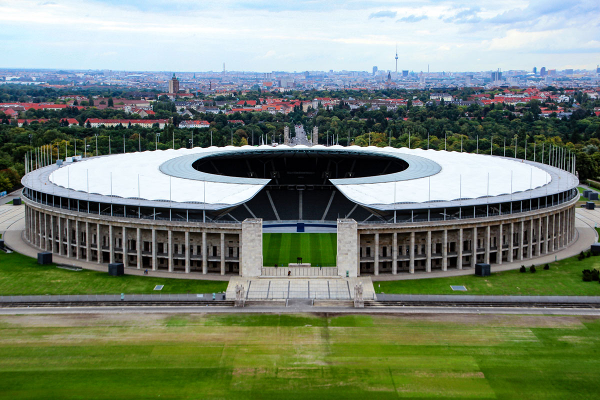 Berliner_Olympiastadion_Rebecca-Leisten.jpg