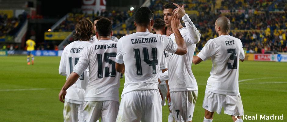 CeKedemUIAAAh-_.jpg:large