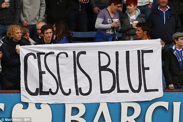 1408451021640_wps_1_Chelsea_fans_display_a_Ce.jpg