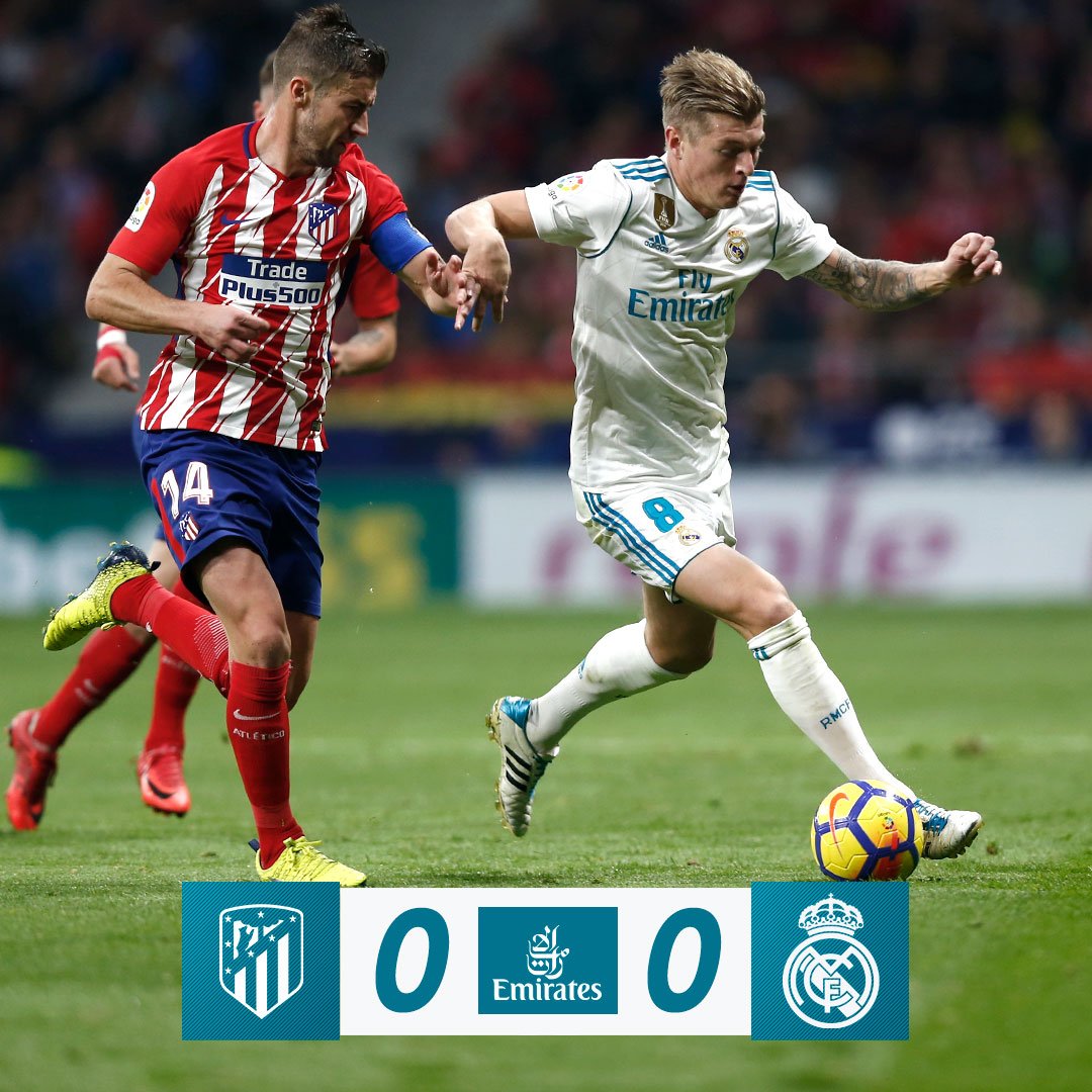 DO8fo2zWkAYvahC.jpg:large