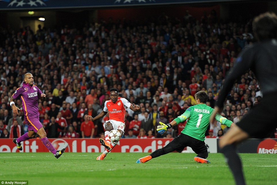 1412191485171_wps_32_Arsenal_v_Galatasaray_Cha.jpg
