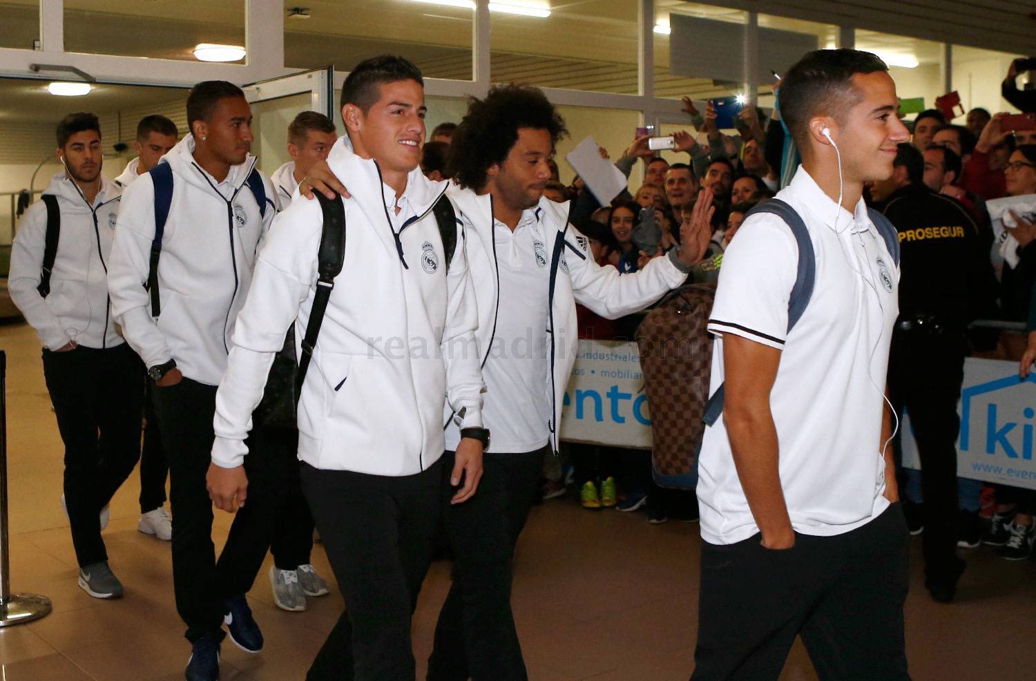 Cv4VqFPWIAArjDh.jpg:large