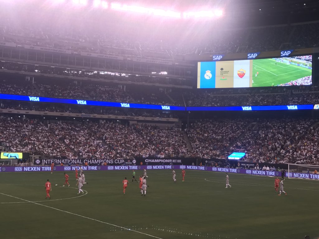 DkClmfCW4AIZ9Qr.jpg:large