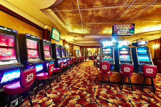 captains-casino.jpg