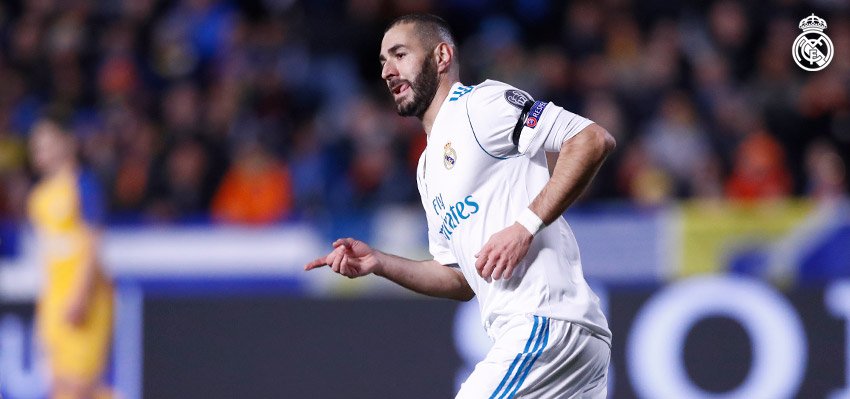 DPLu4r5XcAIgZma.jpg:large