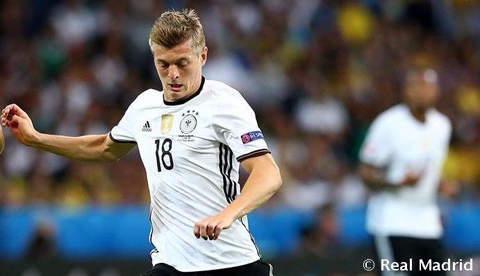 ClI1NisUoAEmP38.jpg:large