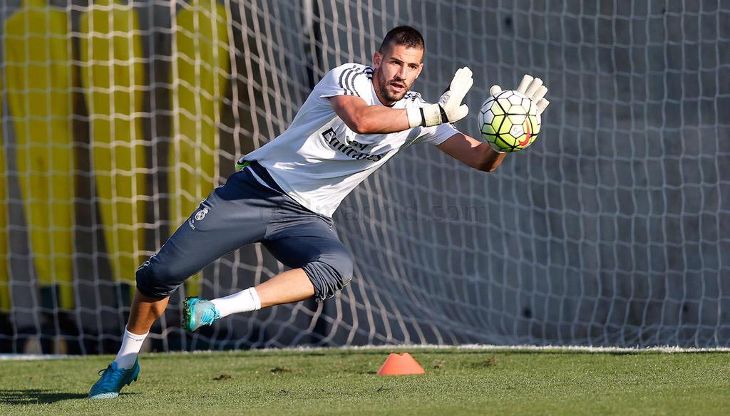 COZoCLFWEAE1kjV.jpg:large