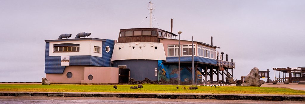 the-tug-restaurant.jpg