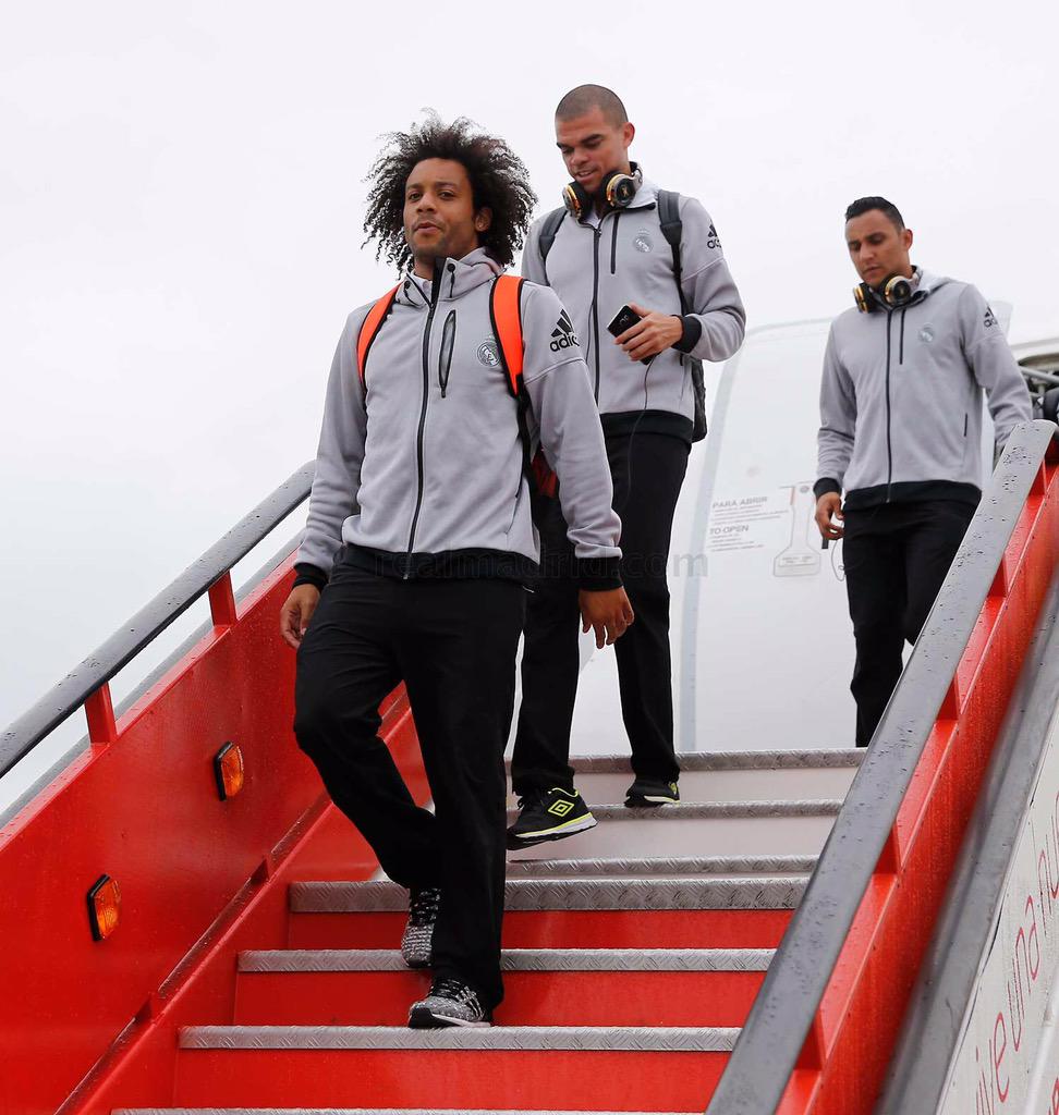 CPlQZG3U8AEzeeT.jpg:large