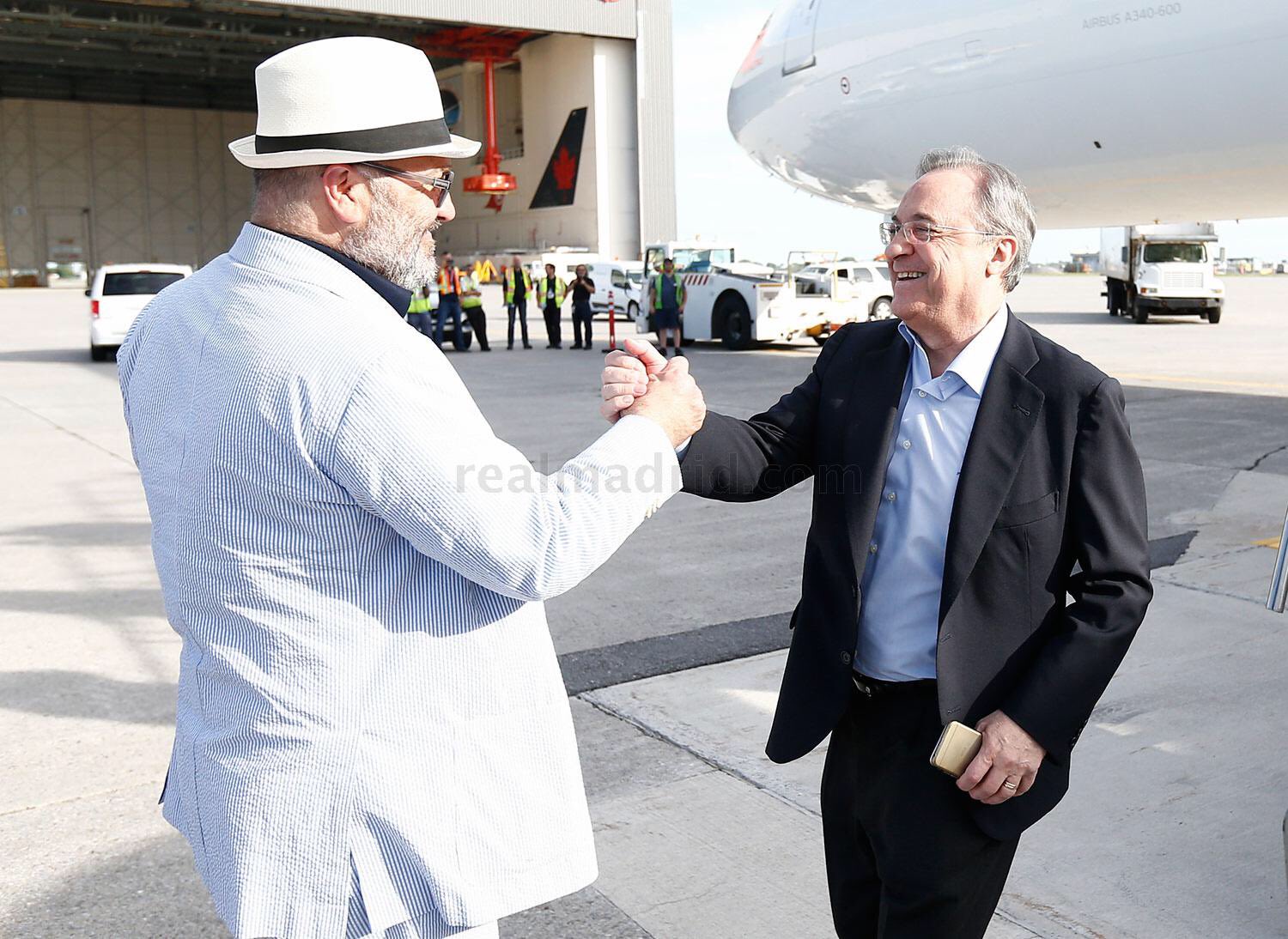 CnoiXZRW8AAPghx.jpg:large