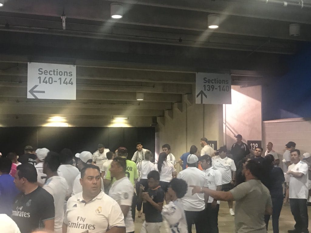 DkCHJNJW4AAuAa1.jpg:large