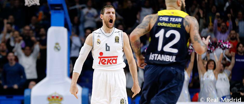 CfeUMtSWwAAUdX_.jpg:large