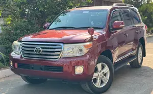 Toyota Land Cruiser 4.5 V8 VXR 2014 Red