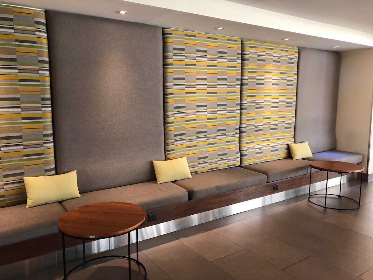 Kenya-Airways-Pride-Lounge-12.jpg