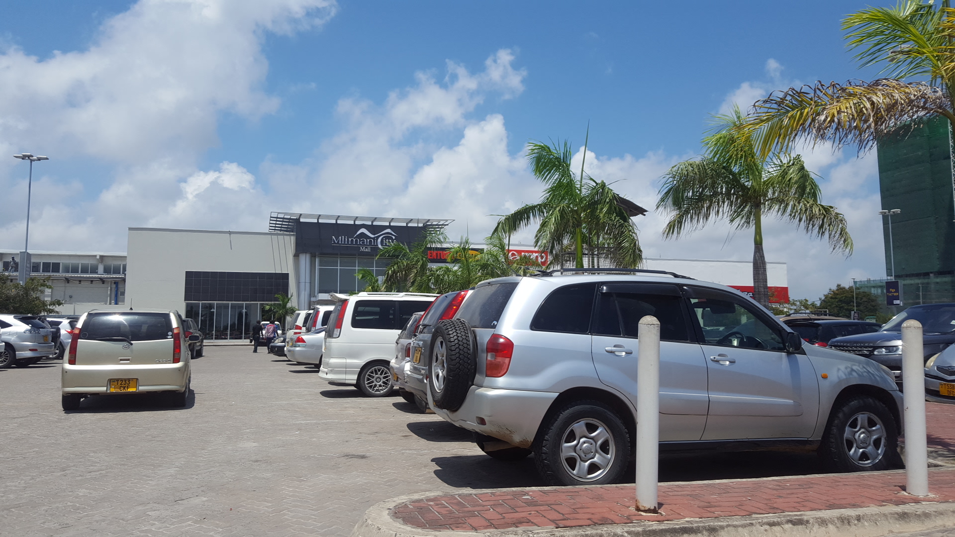 AF1QipOooc0JhiuhjE3kNQfGr1vOs6cHz3FRdVeIefHx=s0