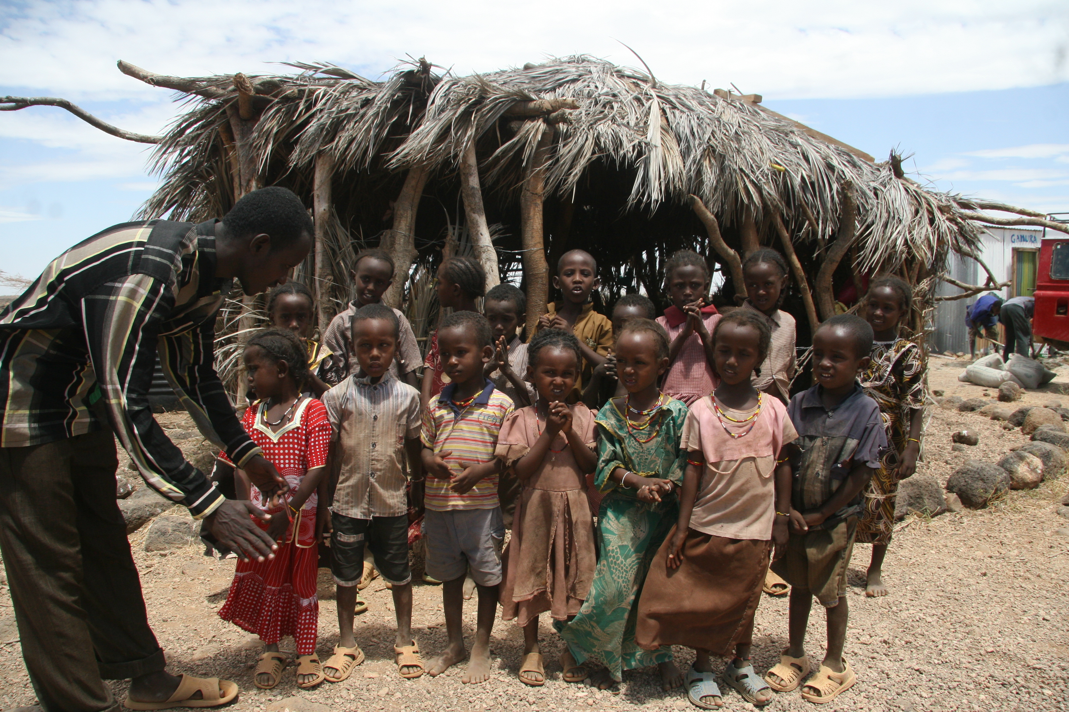kenya_school001.jpg