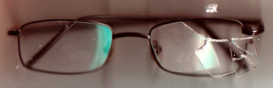 Broken%20Glasses.jpg