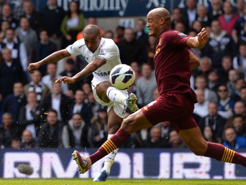 Defoe_2933353.jpg
