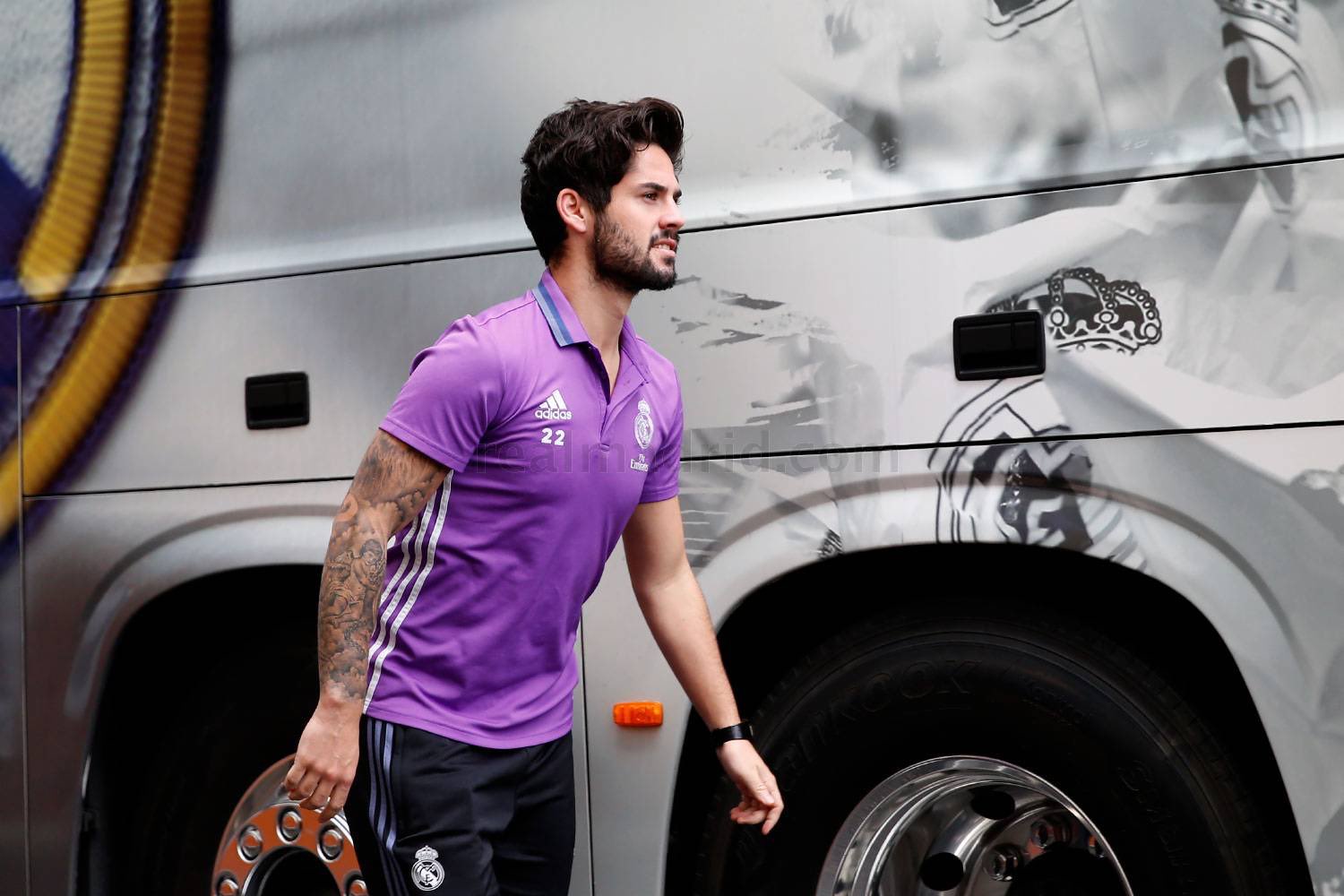 CygedLaWIAAixEM.jpg:large