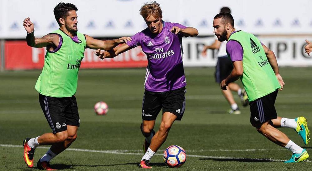 CqN2T7qWcAEUxrv.jpg:large