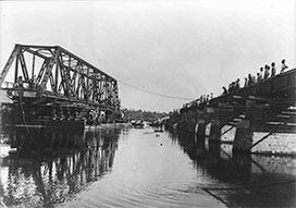 bruecke_einschwimmen.jpg
