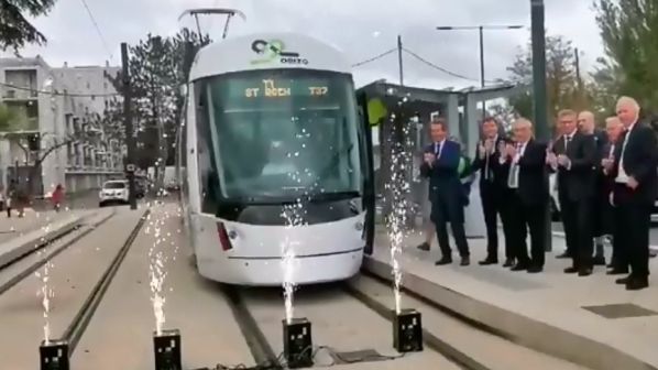 Aviignon-tram-inauguration.jpg