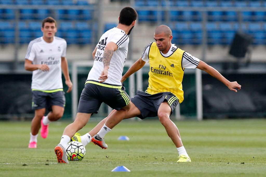 COfLBwUWUAQolJd.jpg:large