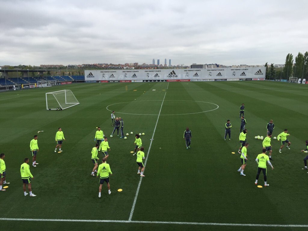 ChMx7cPWIAA_TMo.jpg:large