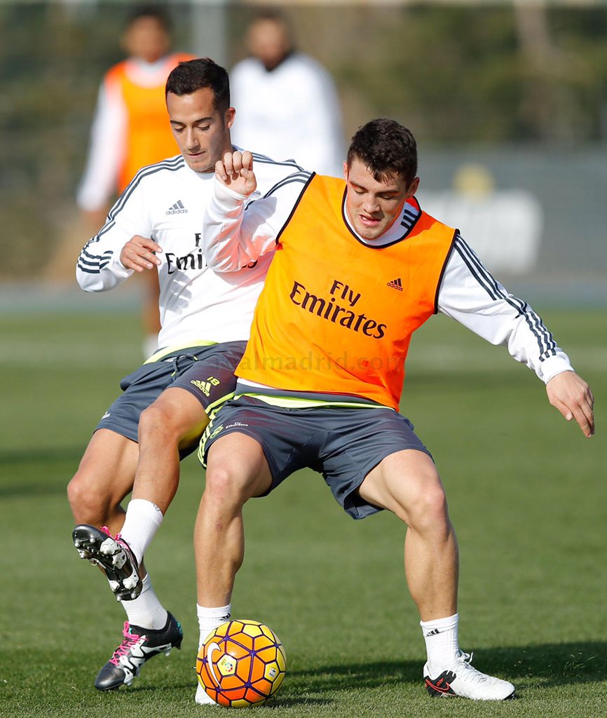 CVYb4abUwAADHVJ.jpg:large