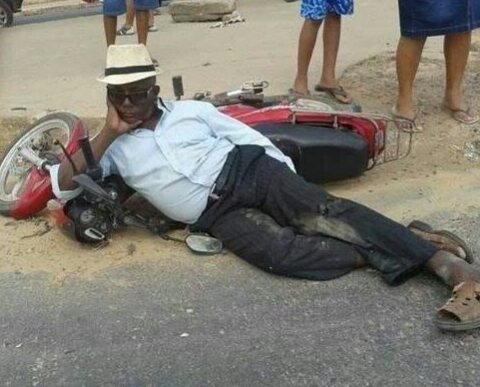 Cg9QzAKWgAINjLj.jpg