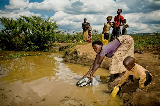 pollution+water+crisis+3.jpg