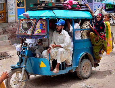 rickshaw-overload.jpg
